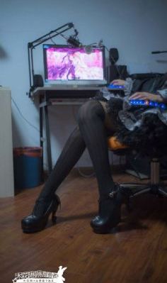 危险关系:教授和女大学生_720免费观看韩国